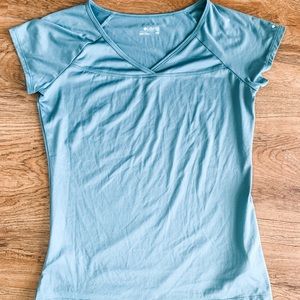 Dusty blue Columbia women’s shirt